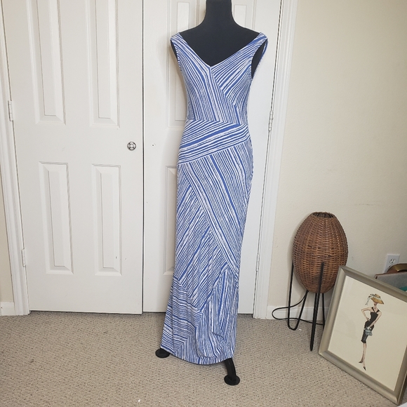 Tommy Bahama Dresses & Skirts - Tommy bahama maxi dress small